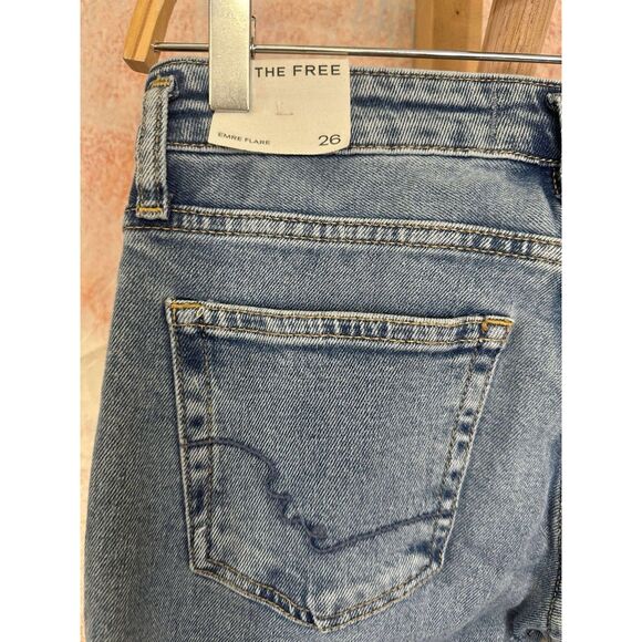 Free People We The Free Emre Low-Rise Flare Jeans - Picture 12 of 12